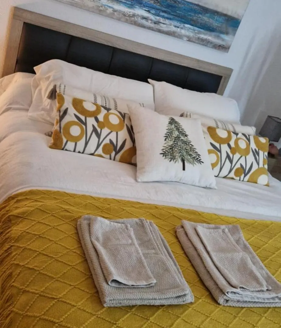 Atico Frente Al Mar, Un Dormitorio 