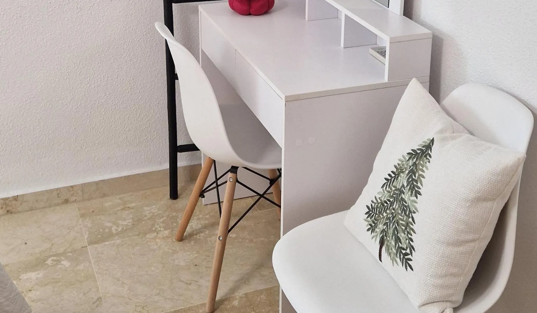 Atico Frente Al Mar, Un Dormitorio 