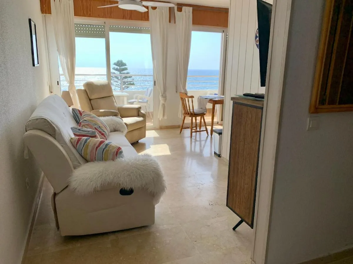 Atico Frente Al Mar, Un Dormitorio 